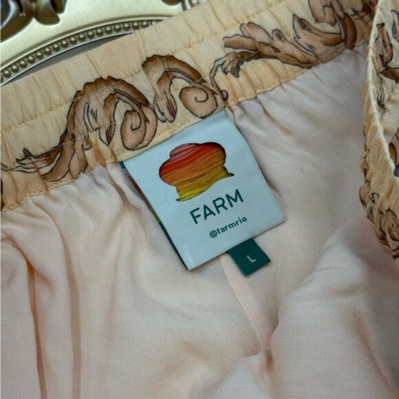 🆕 FARM Rio 🧿 NWOT Multicolor Banana Royalty Kaleidoscope Shorts, Sz L - Picture 15 of 16